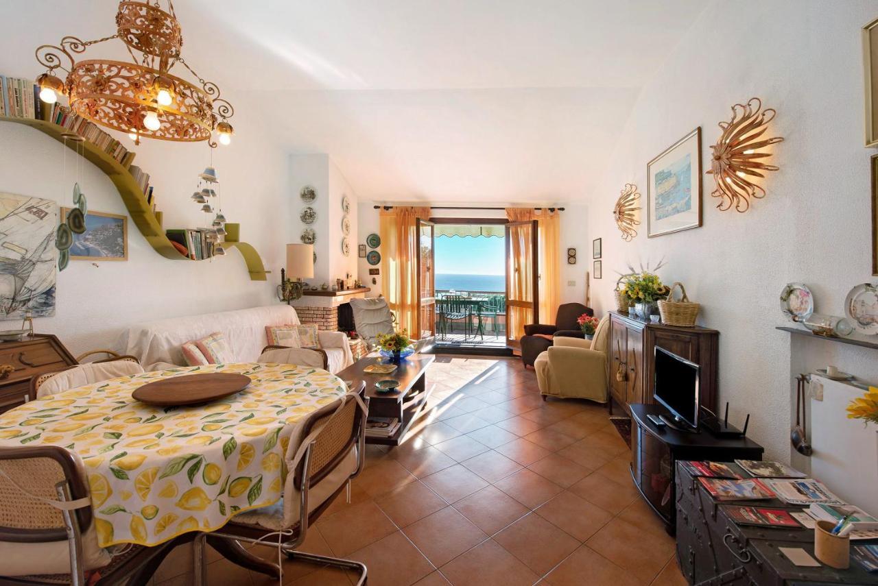 Giuditta - Arenzanohost Apartment Bagian luar foto