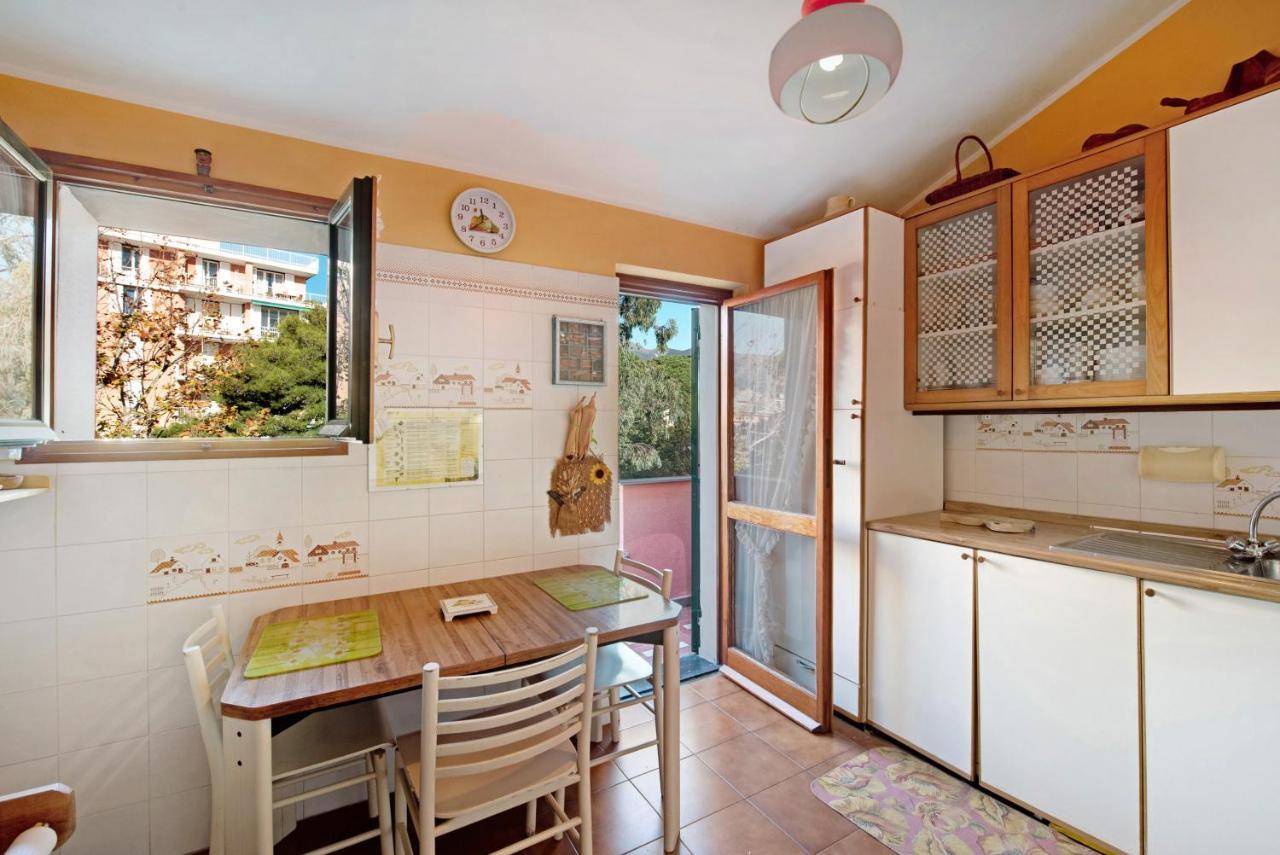 Giuditta - Arenzanohost Apartment Bagian luar foto