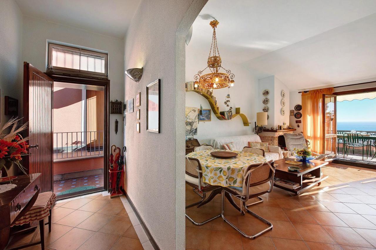 Giuditta - Arenzanohost Apartment Bagian luar foto